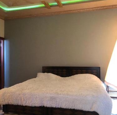 Private Room with Attached Bath & Self Check-in