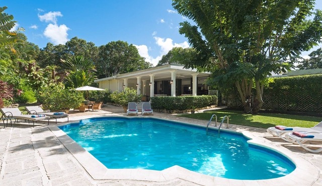 Private Sandy Lane Villa With Pool & Housekeeper/Cook - Short Walk To The Beach