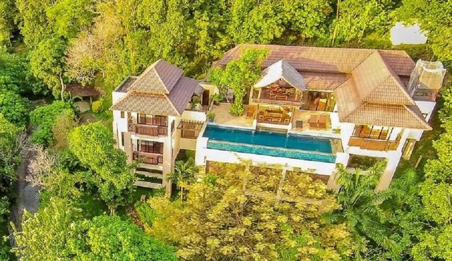 Private sea-view pool villa, 3 bedroom 2-6 people, 5 min from the beach