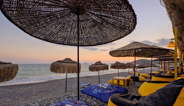 private seashore, private beach, private bungalow