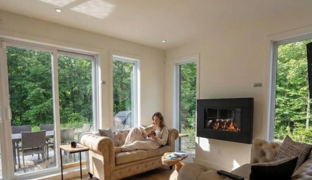 Private Spa| Hiking | Skiing | Mini Chalet Élios