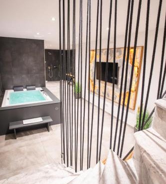 Private Spa & Garden Alpi mit Sauna und Whirlpool