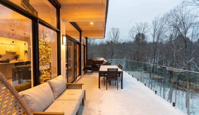 Private Spa| Hiking |Skiing | By the river| RuissÖ