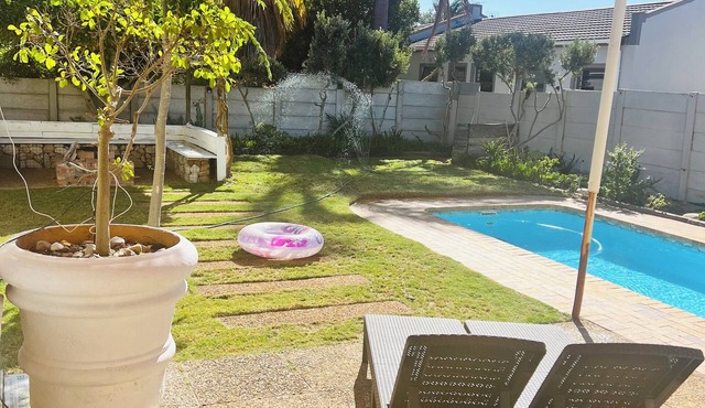 Private space with garden and pool