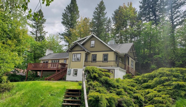 Private Spacious Newly Remodeled Historic House Near Downtown Kalispell