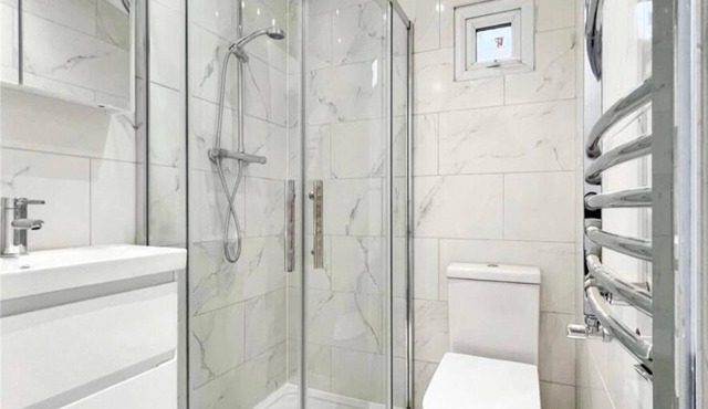 Private studio Apartment/Flat in London