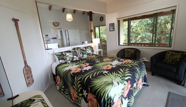 Private Studio Lagoon Views | Kukupa