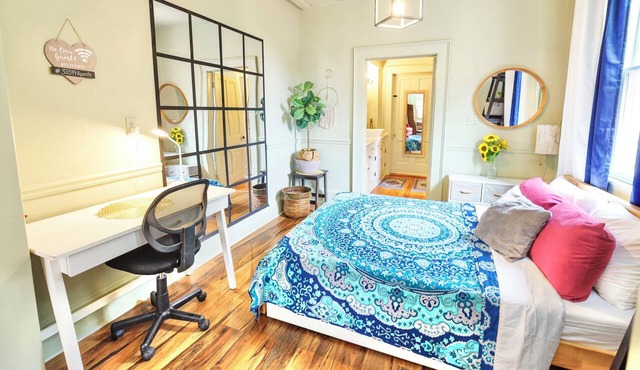 Private Studio Retreat - Perfect for Long Stays & Remote Work