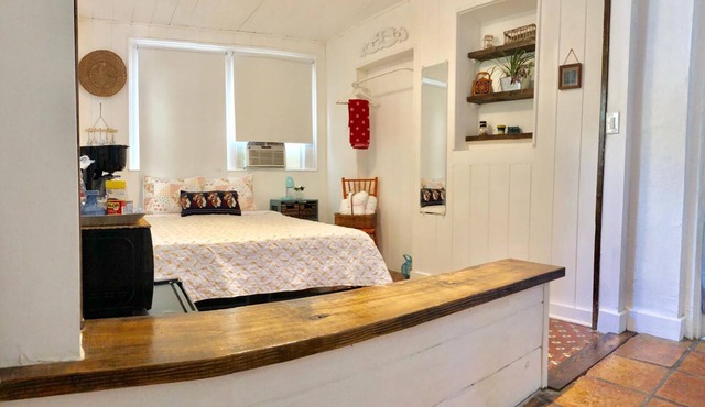 Private Studio with Free Parking