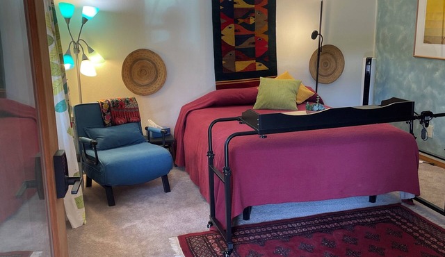 Private Suite and Bath with separate entrance, AC and % to Charity