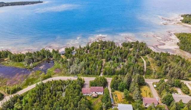 Private sunset getaway near Tobermory