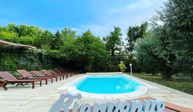 Private swimming pool/Fully equipped villa/Quiet/Magnificent view Mont-Ventoux
