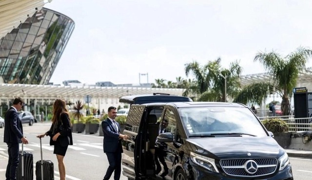 Private Transfer from Split Airport to Split, Trogir or Kaštela