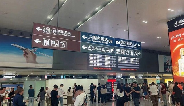 Private transfer from Chengdu Tianfu Airport to hotel