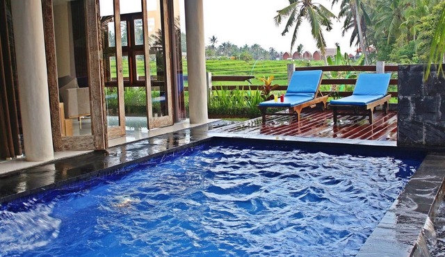 Private Two-Bedroom Ricefields View Villa Ubud