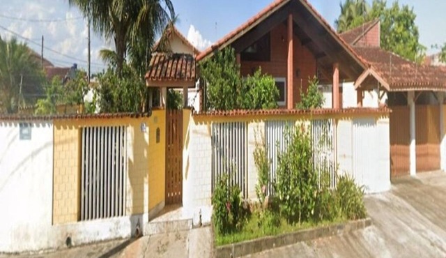 Private Vacation Home In Cibratel Ii Itanhaém With Kitchen, Internet, Pool