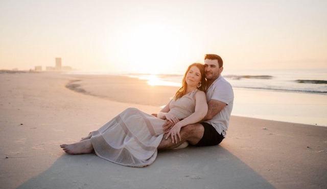 Private Vacation Photoshoot with Photographer in Watercolor Beach