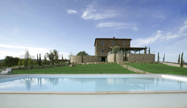 Private villa with swimming pool in Lazio