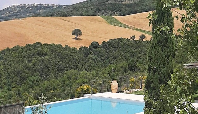 Private Villa with Infinity Pool - Fantastic Views and Sunsets.