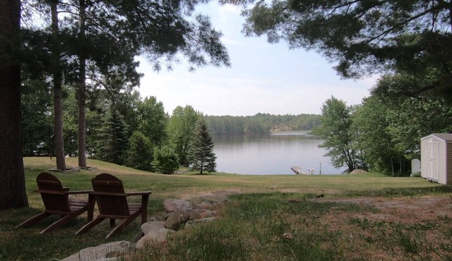 Private Waterfront 4 Season Cottage - Must See!