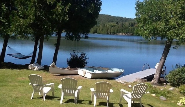 Private WATERFRONT Cottage directly on "Quiet Water" ~ No motors!
