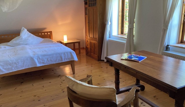 Privates Landhaus Eines Berliner Künstlerehepaares mit Parkähnlichem Garten