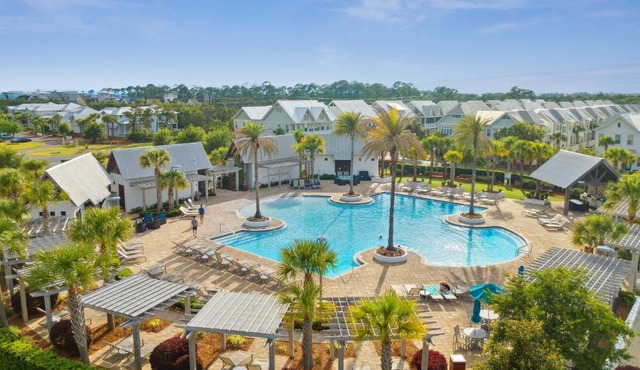 Prominence on 30A by Panhandle Getaways