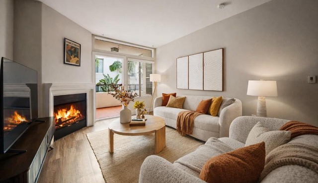 Promo Casa Miel Heart of Westwood Luxury Condo