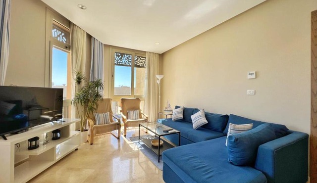 Proper & Plush 1 BDR Mangroovy Free Pool & Beach Access