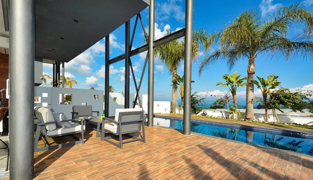Protaras Holiday Villa with private pool, hot tub