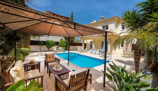 Protaras Villa Athamas Blue