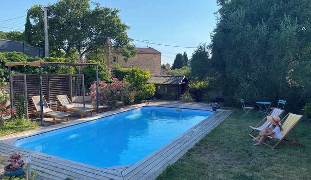 Provencal house with swimming pool