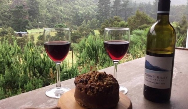 Provence Stone Cottage - Wairarapa Retreat with spring water and natural power