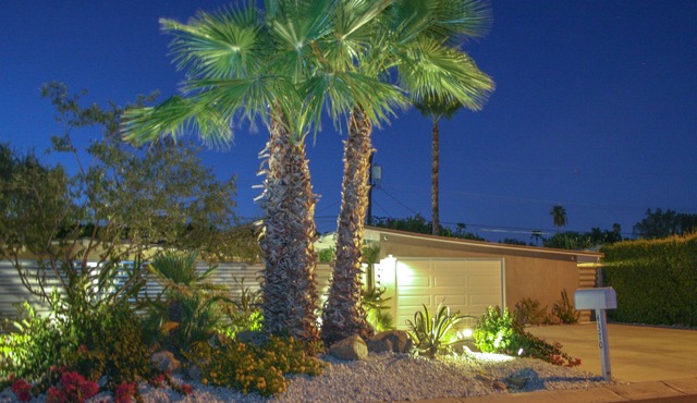 PS-ID #75 Experience the Best of Palm Springs in this Mid-Century Modern Gem!