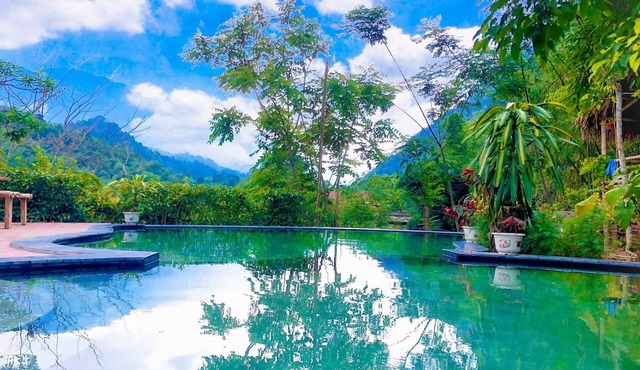 Pu Luong Holiday
