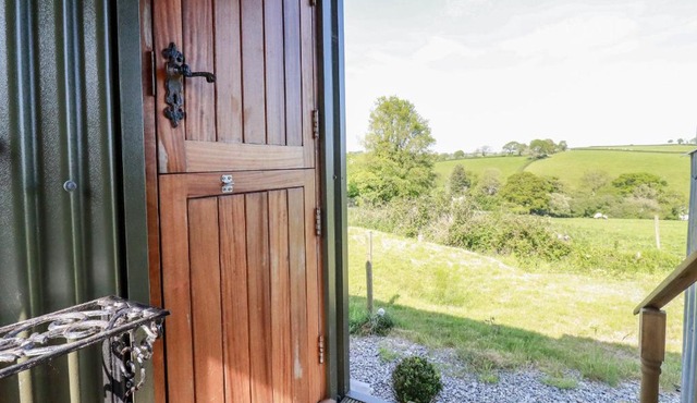 Puddle Duck Shepherds Hut