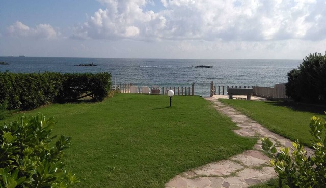 PULA MARE VILLA with Private Access Lvl the sea.