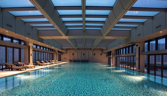 Pullman Haining