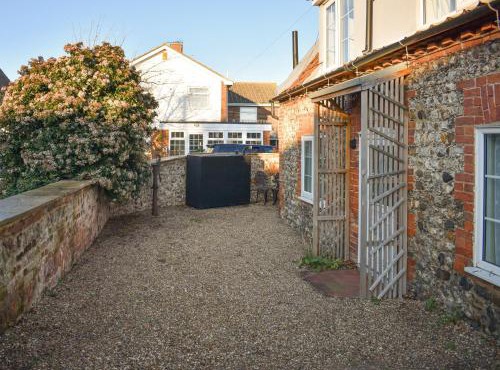 Pump Cottage