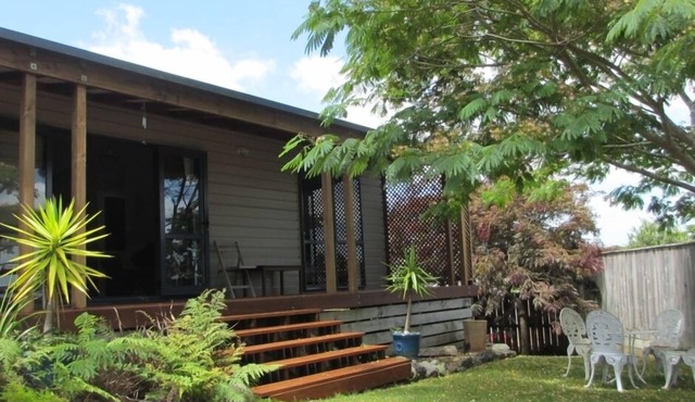 Punawai Raglan Cottage - Pet Friendly