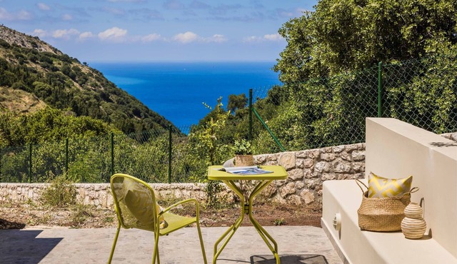 Punentes Villa - Two Bedroom Villa, Sleeps 4