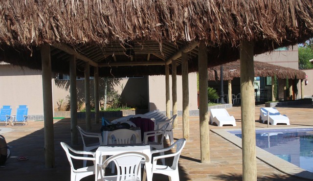 PUNTA CALDAS > CASA 2 > R$686/PESSOA/NOITE > ACOMODA ATÉ 10