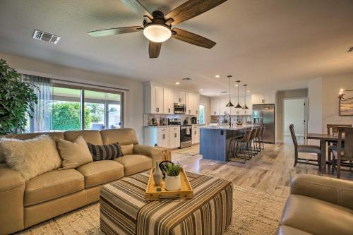 Putting Green, Community Perks: Sun City West Home