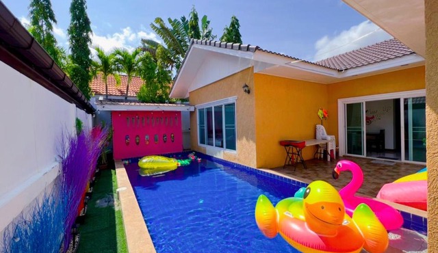 Pw Pool Villa Bangsaray