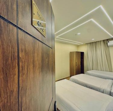 Pyramids hotel& free pick-up