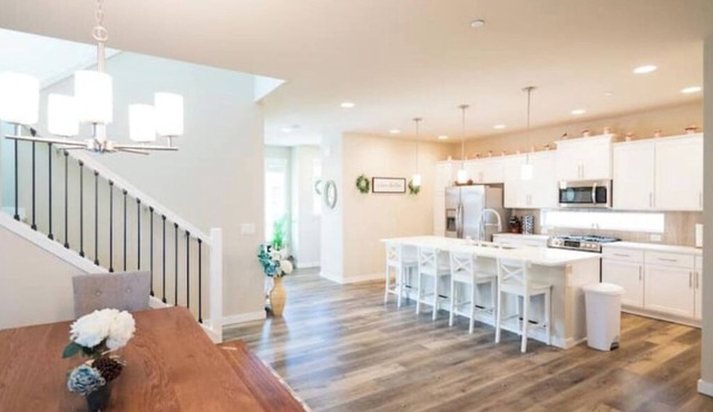 Q House in South Hill, Puyallup - 5 BR/2.5 Bath