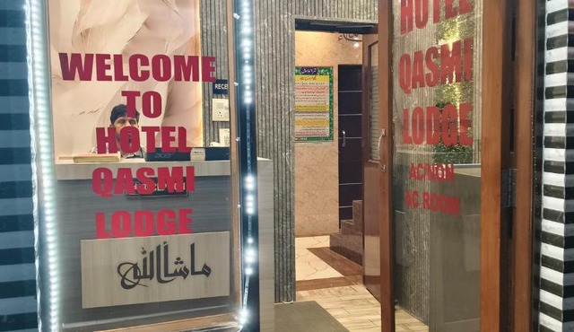 Qasmi Hotel