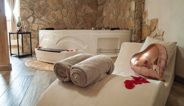 QT suite & luxury