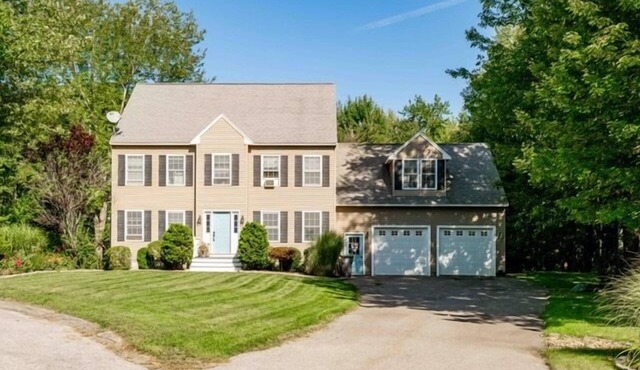 Quail Run Backyard Oasis | Firepit | Finished basement/TV Room | Porch | Gardens