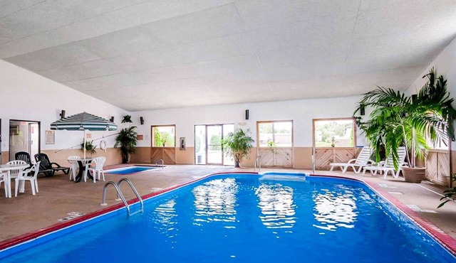 Quality Inn Ozark-Springfield South
